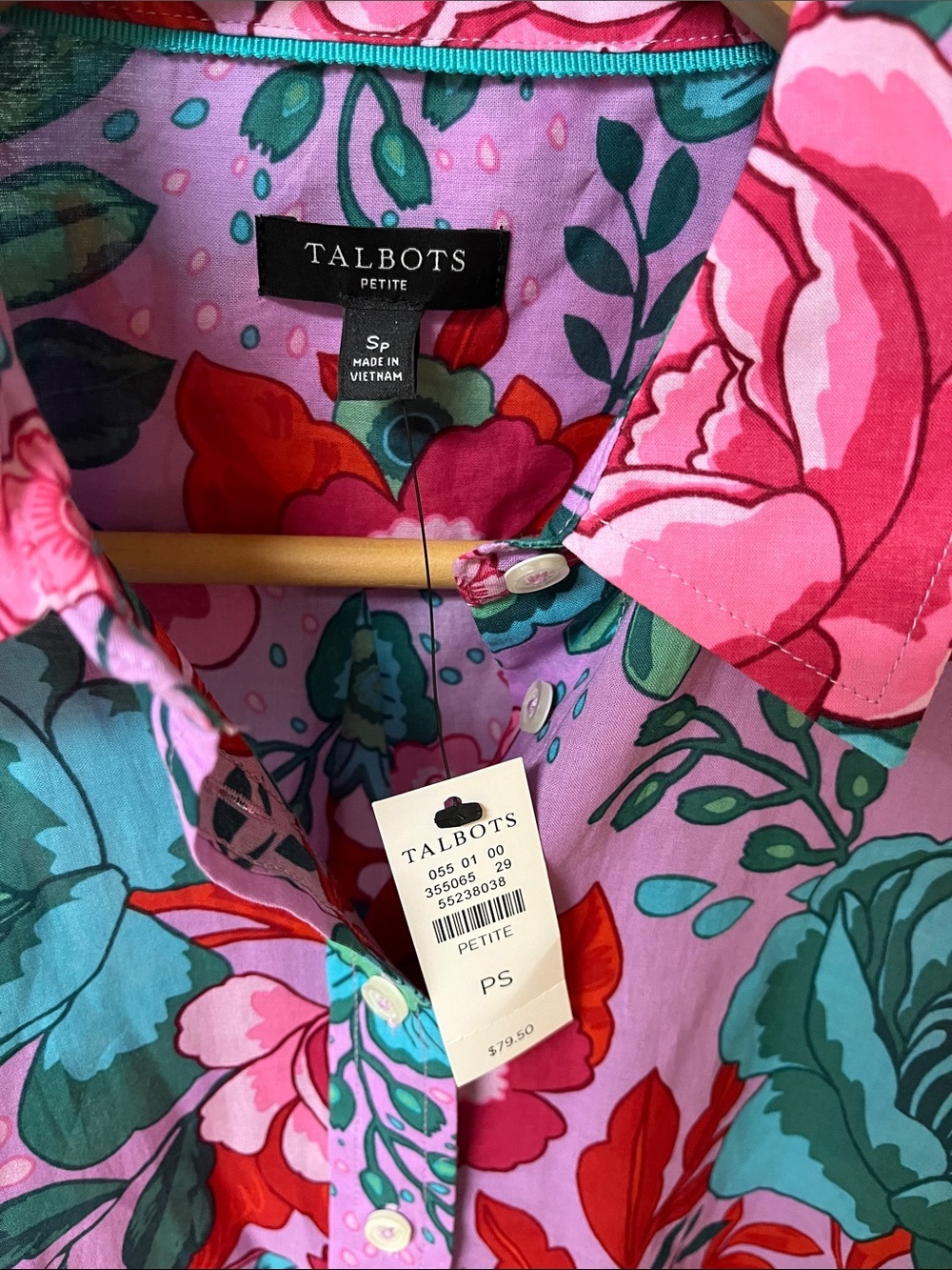 Talbots Pink/purple Floral Button-Down Blouse NWT women’s size Sp (petite) - Picture 2 of 4